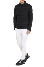 Load image into Gallery viewer, Snap button fastening down jacket