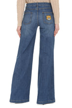 Load image into Gallery viewer, High-waist wide-leg jeans
