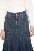 Load image into Gallery viewer, Denim skirt
