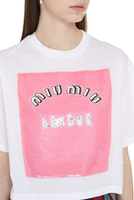 Load image into Gallery viewer, Embroidered cotton cropped T-shirt
